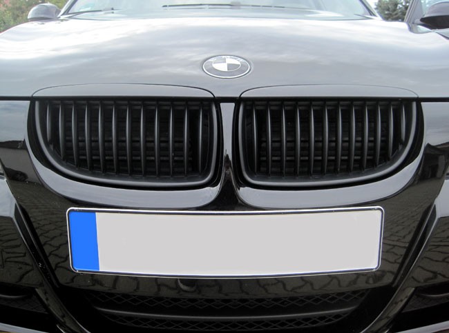 BMW E90 E91 Limousine Touring Nieren Kühlergrill Sport Front M Grill Schwarz 05- - Foto 1 di 1